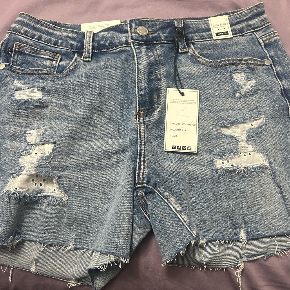 Judy Blue blue jean and lace shorts